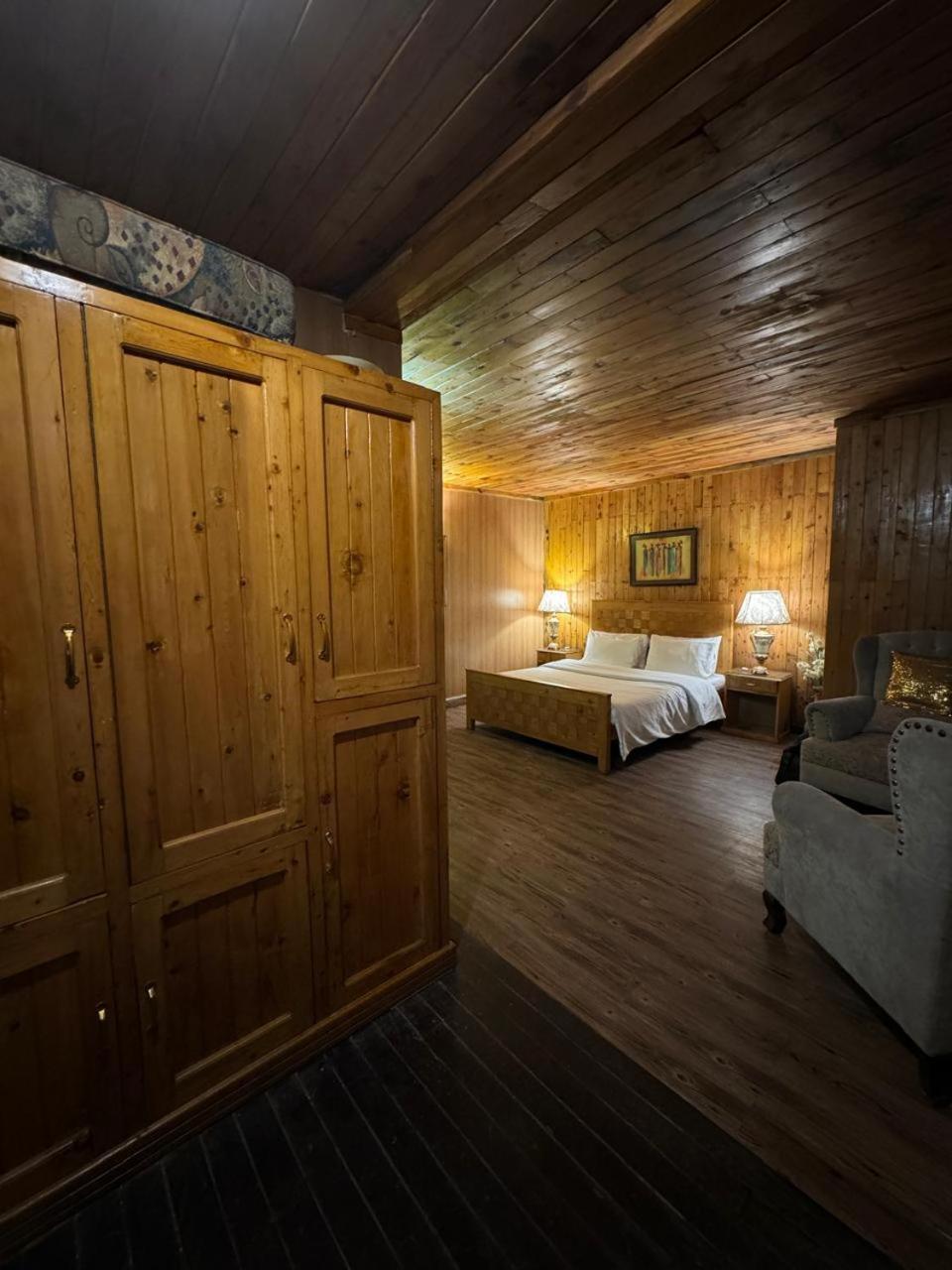 Pine Ridge Cottages Nathia Gali Екстериор снимка