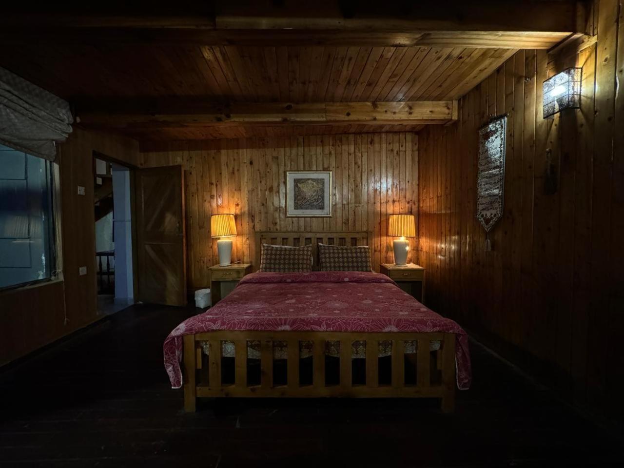 Pine Ridge Cottages Nathia Gali Екстериор снимка